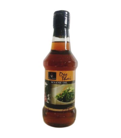 Sesame Oil 690 ml (Dee Thai)